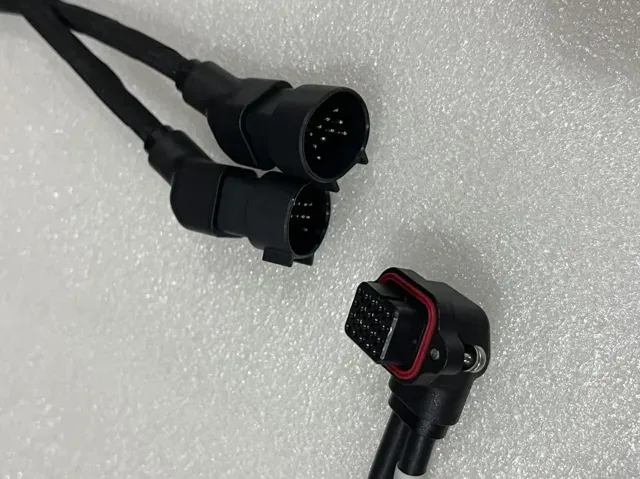Cable adaptador aspersor centrífugo (Optional) DJI Agras T100